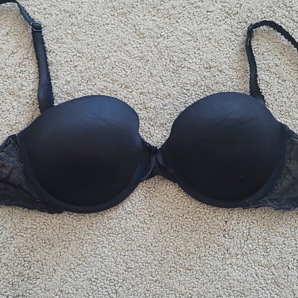 Black laced Bra